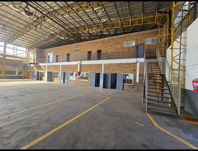 2,722M² WAREHOUSE TO LET IN BENROSE